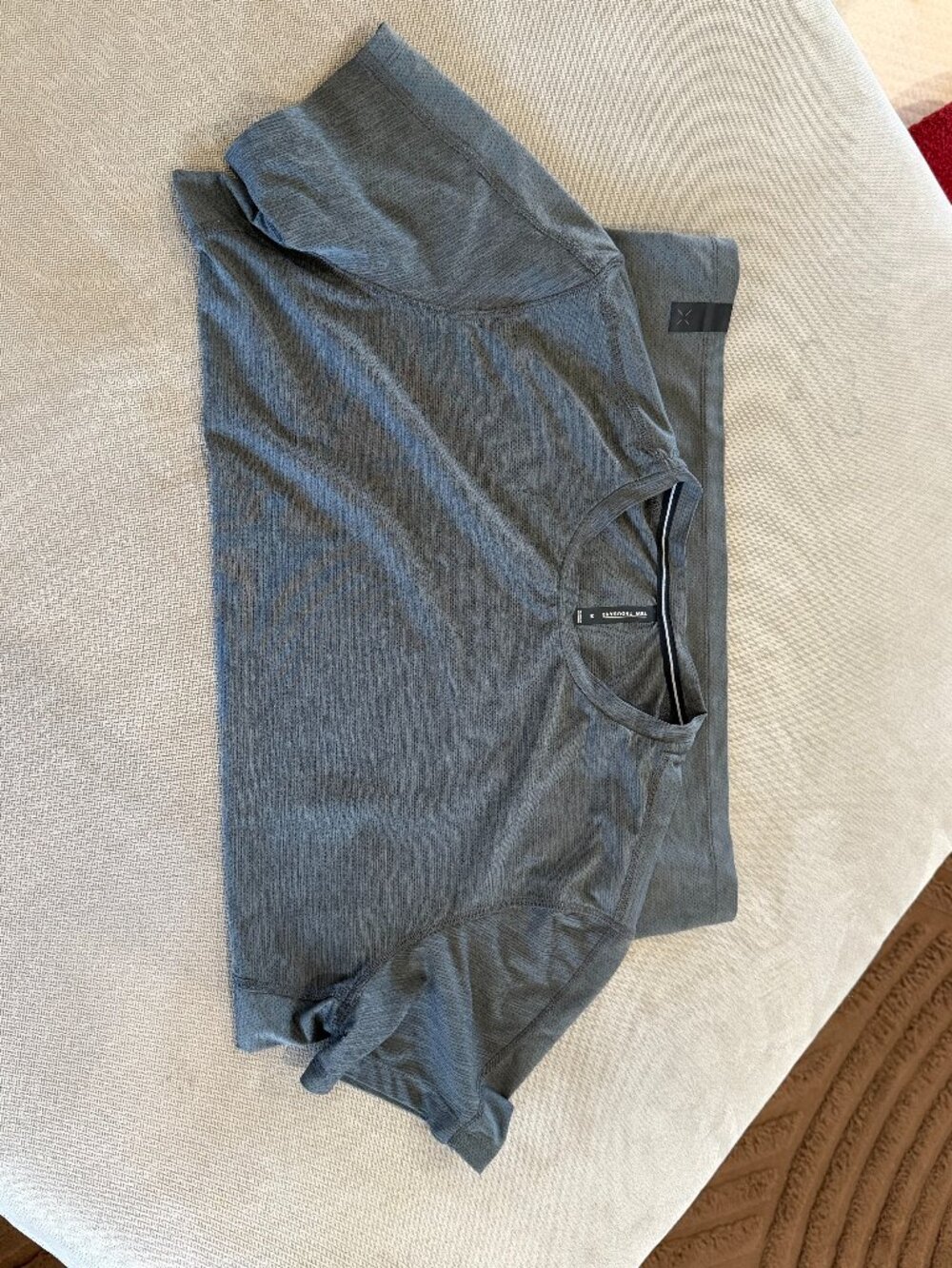 Ten Thousand Interval Shirt - Iron - Medium (Versatile Shirt)